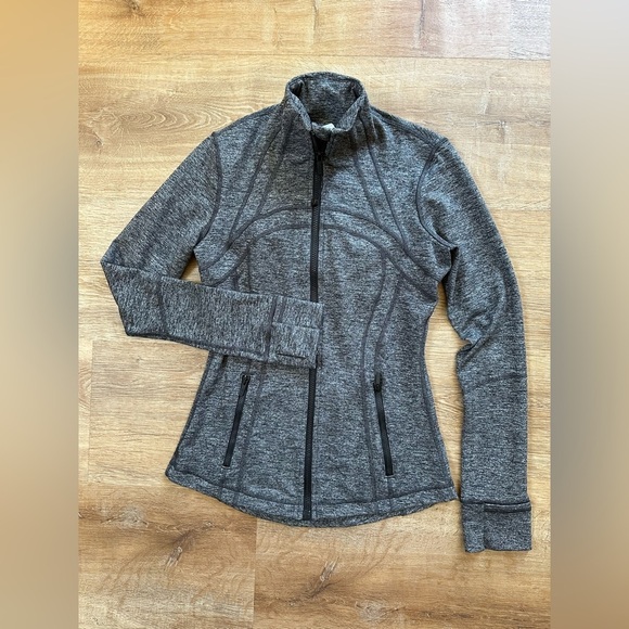 Lululemon Define Jacket Size 6 Long Sleeve Full Zip
Heathered Black - Picture 7 of 15